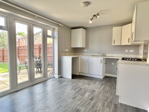 Photo 16- click for photo gallery